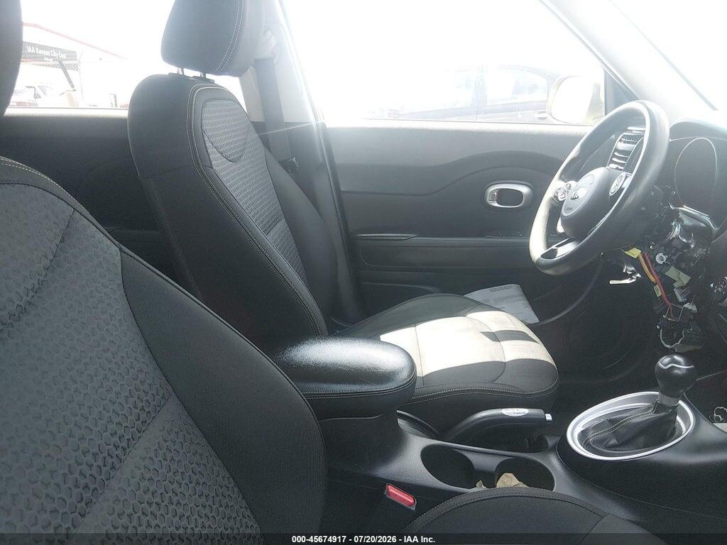 KNDJP3A53F7758197 2015 KIA SOUL photo no. 5
