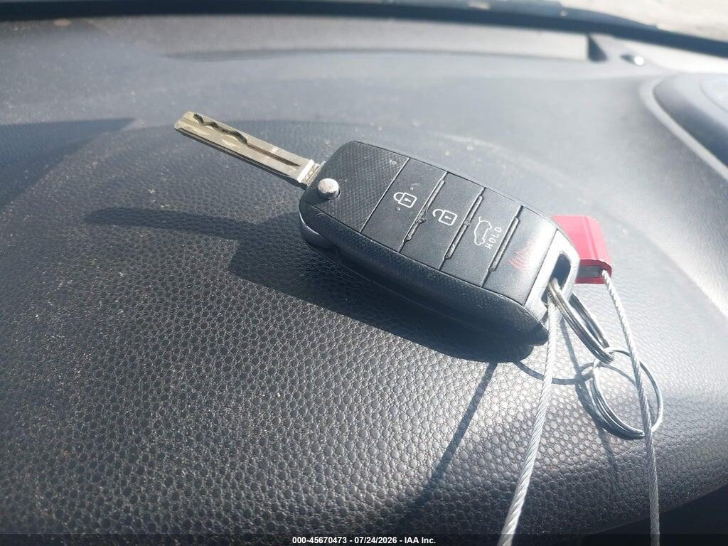 KNDJP3A51F7122684 2015 KIA SOUL photo no. 11
