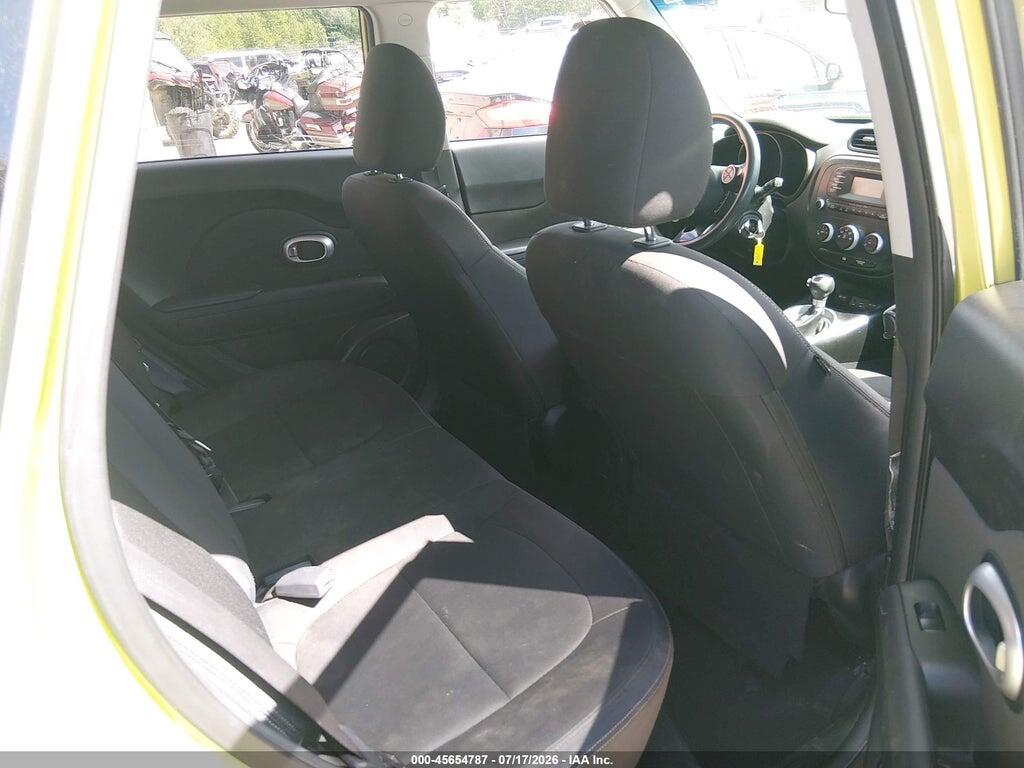 KNDJN2A25F7776562 2015 KIA SOUL photo no. 8