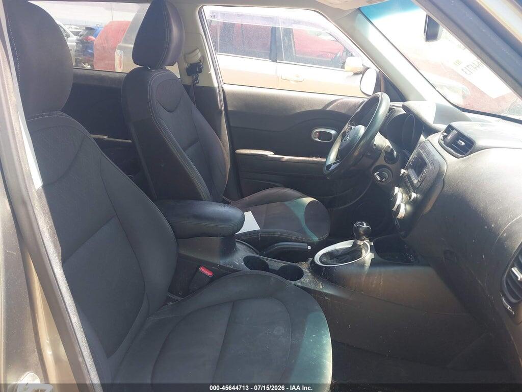 KNDJN2A25F7225757 2015 KIA SOUL photo no. 5
