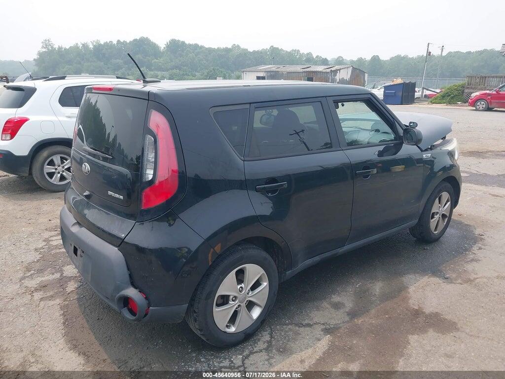 KNDJN2A26F7145562 2015 KIA SOUL photo no. 4