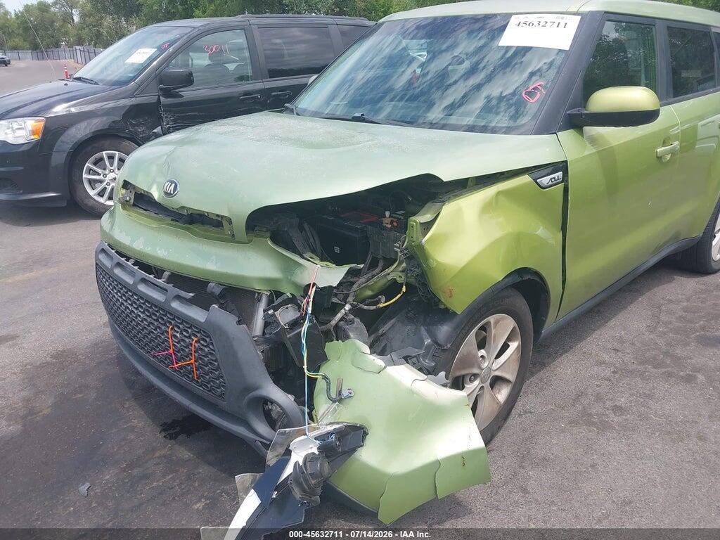 KNDJN2A25F7762046 2015 KIA SOUL photo no. 6
