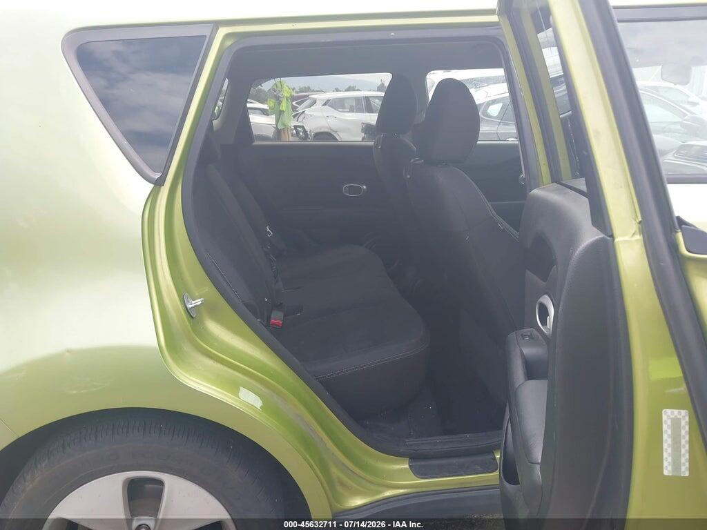 KNDJN2A25F7762046 2015 KIA SOUL photo no. 8