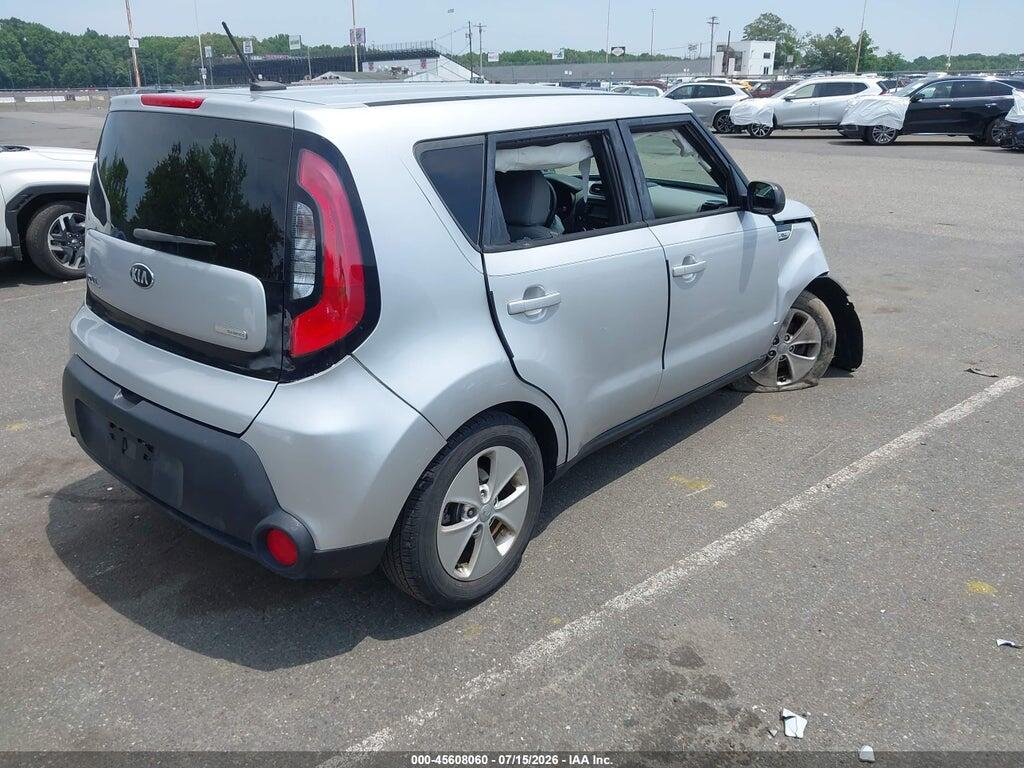 KNDJP3A53F7791605 2015 KIA SOUL photo no. 4