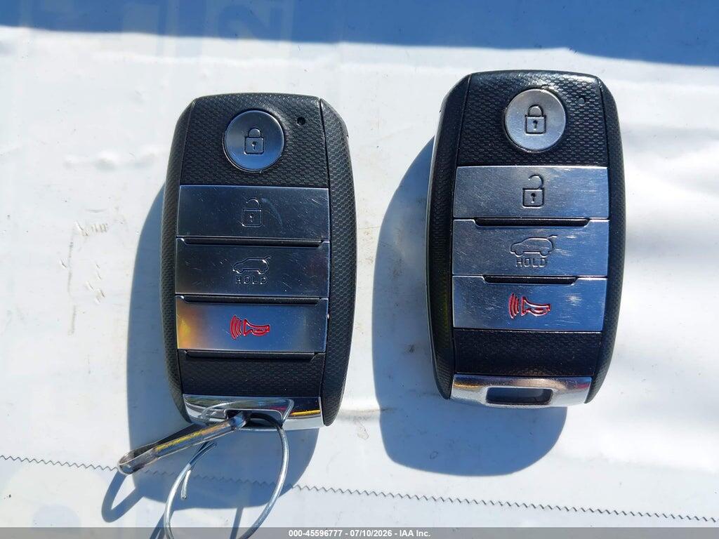 KNDJP3A56F7200795 2015 KIA SOUL photo no. 11