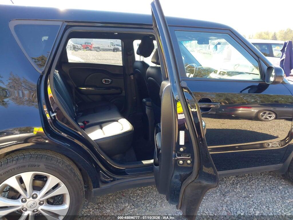 KNDJP3A56F7200795 2015 KIA SOUL photo no. 8