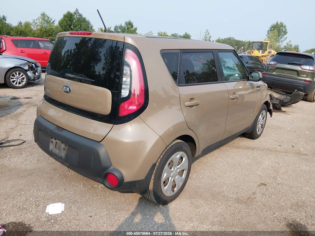 KNDJN2A20F7227514 2015 KIA SOUL photo no. 4