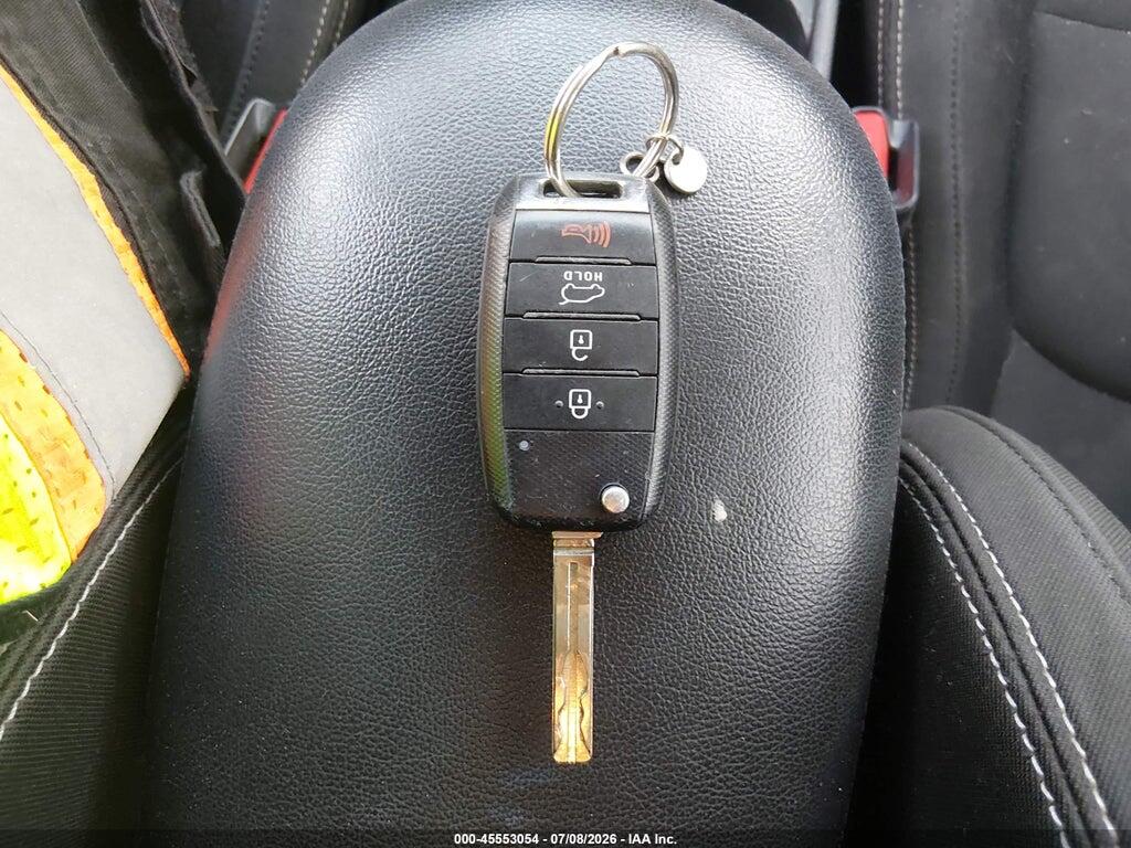 KNDJN2A29F7796099 2015 KIA SOUL photo no. 11