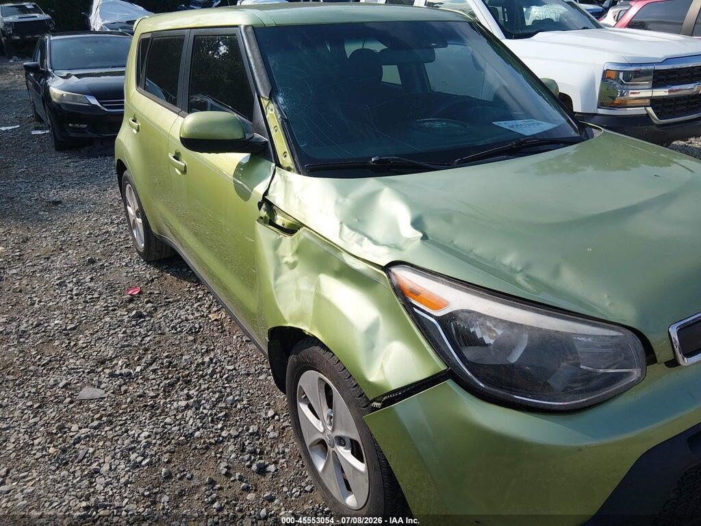 KNDJN2A29F7796099 2015 KIA SOUL photo no. 6