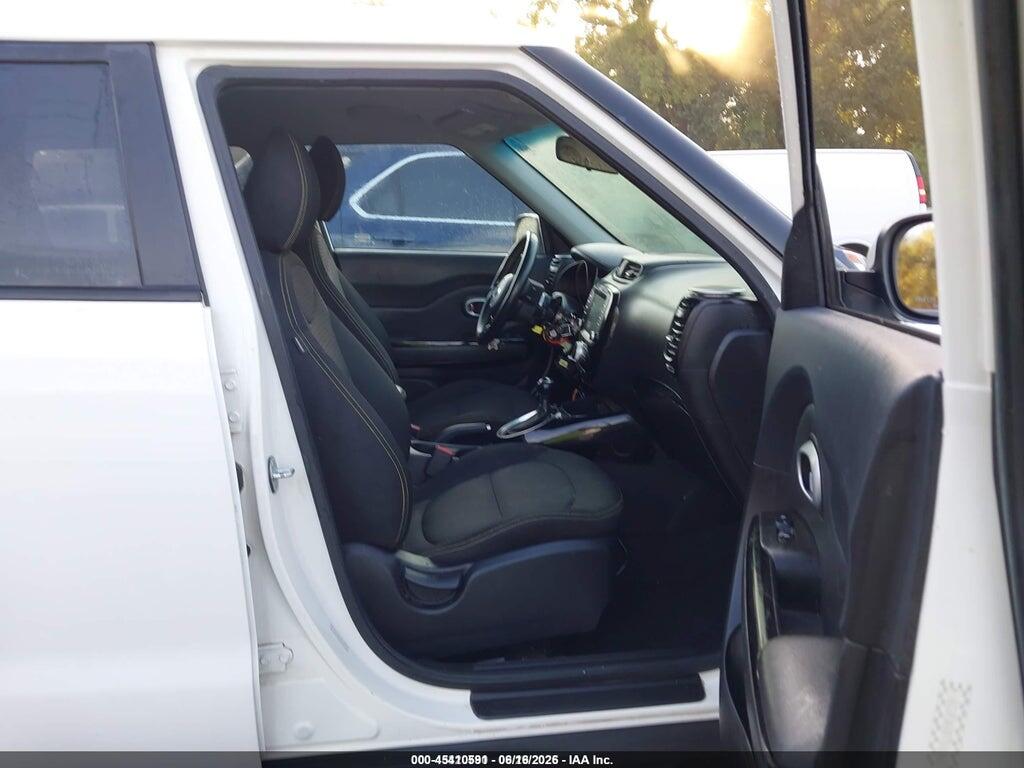 KNDJP3A58F7143063 2015 KIA SOUL photo no. 5