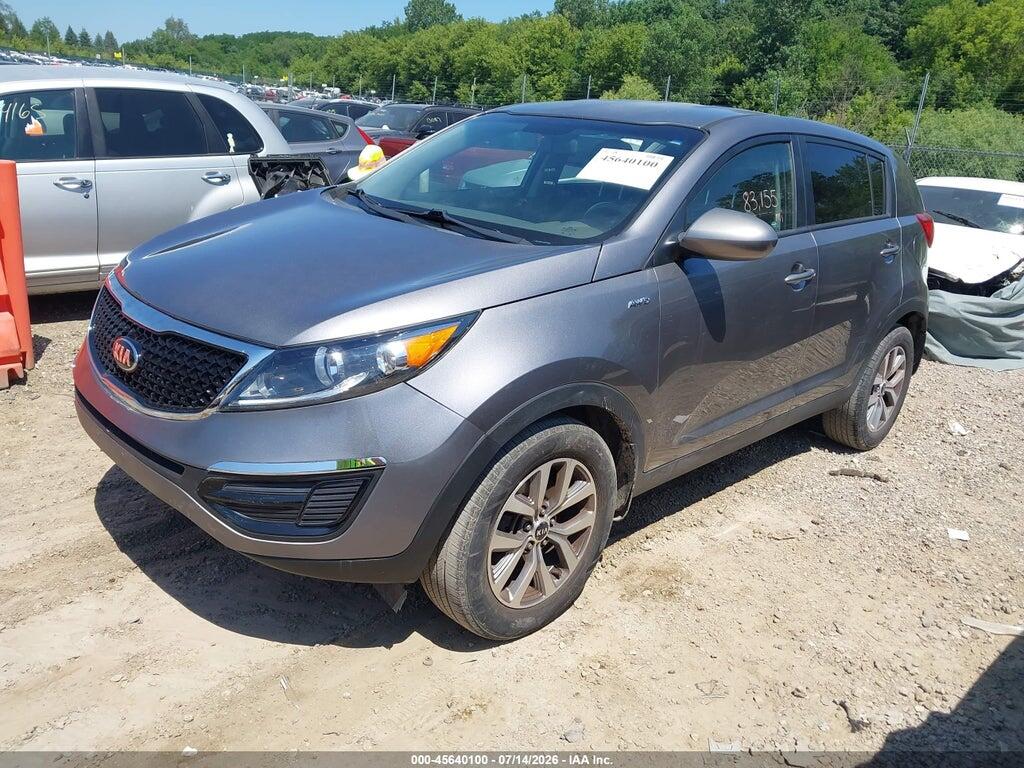 KNDPBCAC2F7792932 2015 KIA SPORTAGE photo no. 2