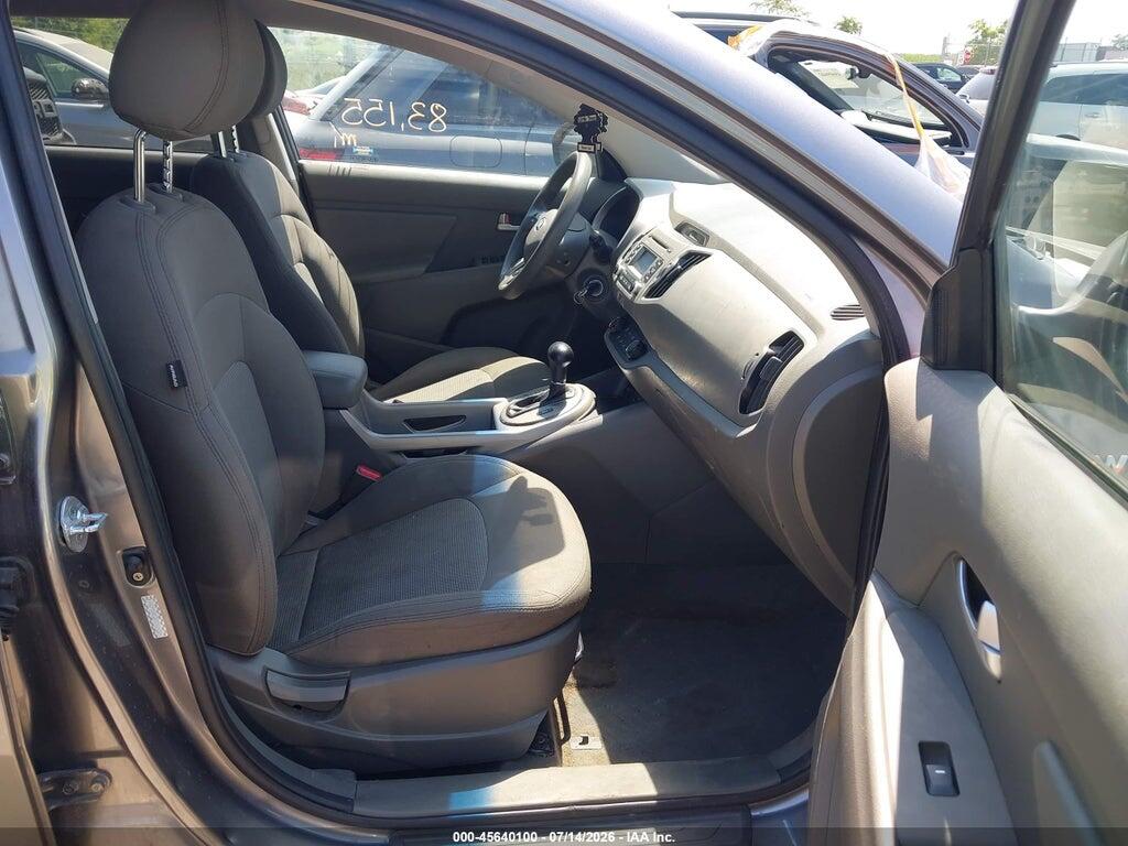 KNDPBCAC2F7792932 2015 KIA SPORTAGE photo no. 5