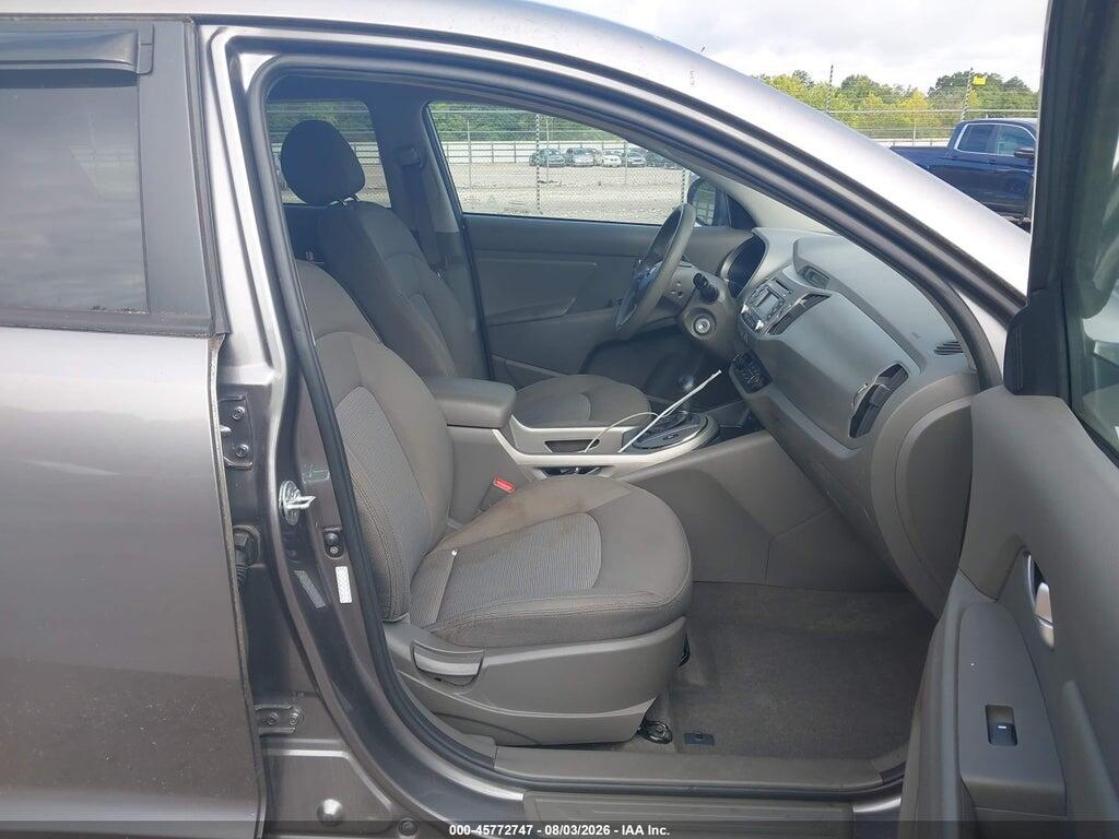 KNDPBCAC4F7758538 2015 KIA SPORTAGE photo no. 5