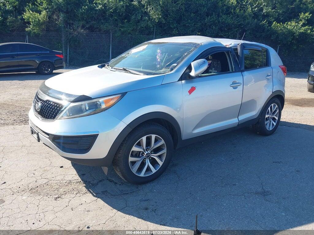 KNDPB3AC3F7781955 2015 KIA SPORTAGE photo no. 2