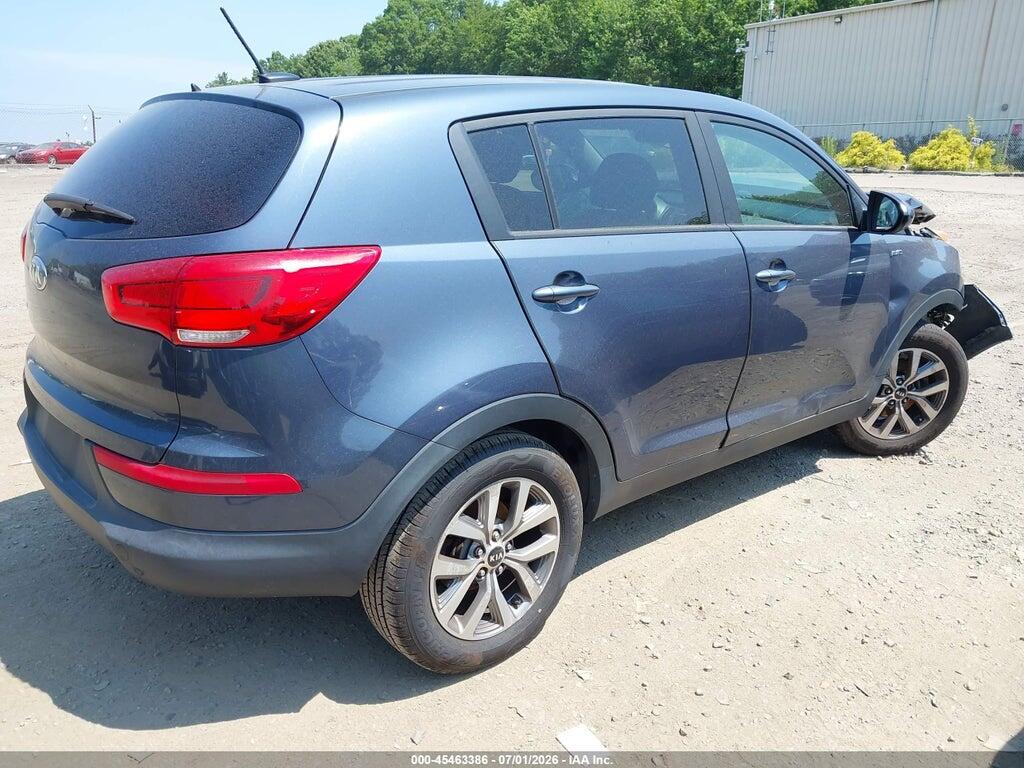 KNDPBCAC4F7722915 2015 KIA SPORTAGE photo no. 4