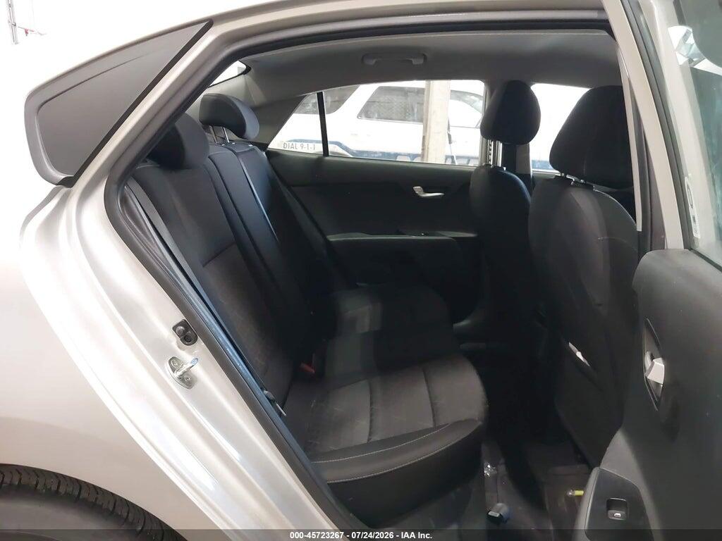 3KPA24AD5LE312124 2020 KIA RIO photo no. 8