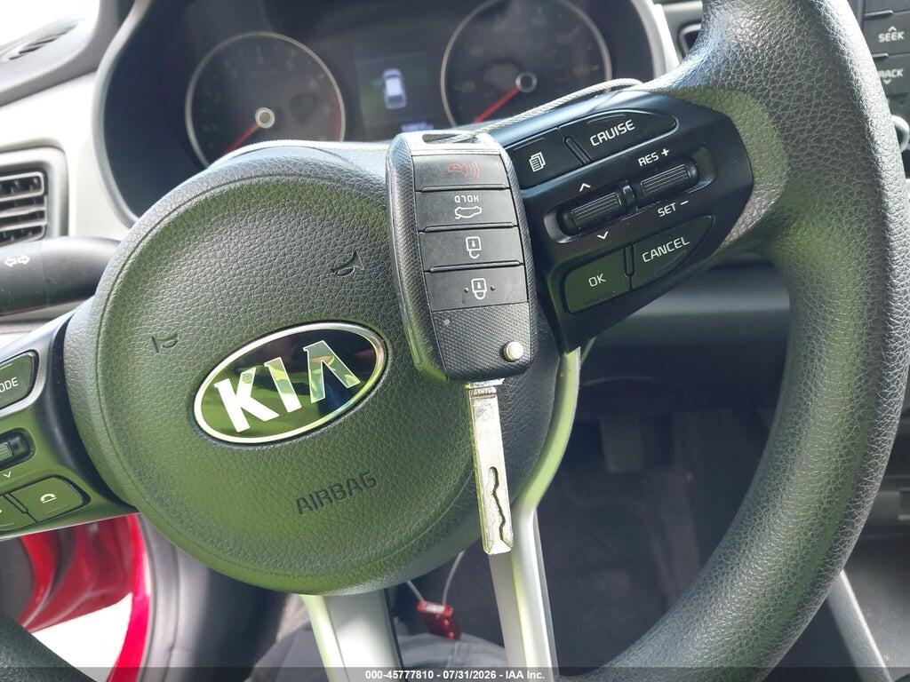 3KPA25AD5LE274657 2020 KIA RIO 5-DOOR photo no. 11