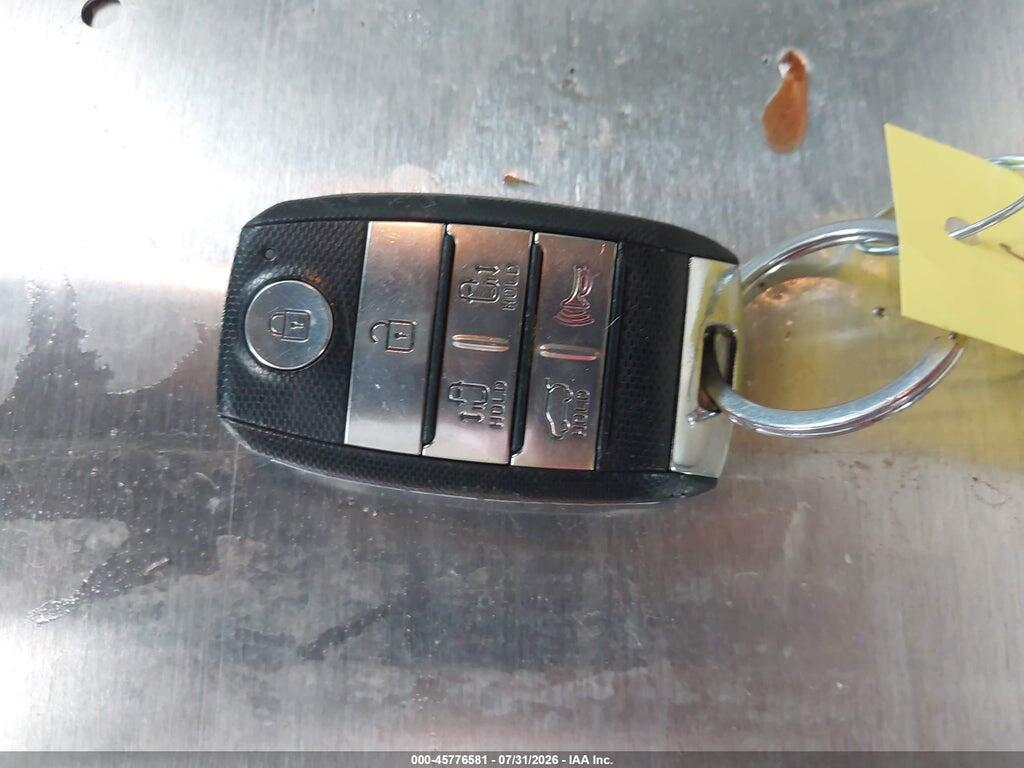 KNDMB5C14L6600115 2020 KIA SEDONA photo no. 11