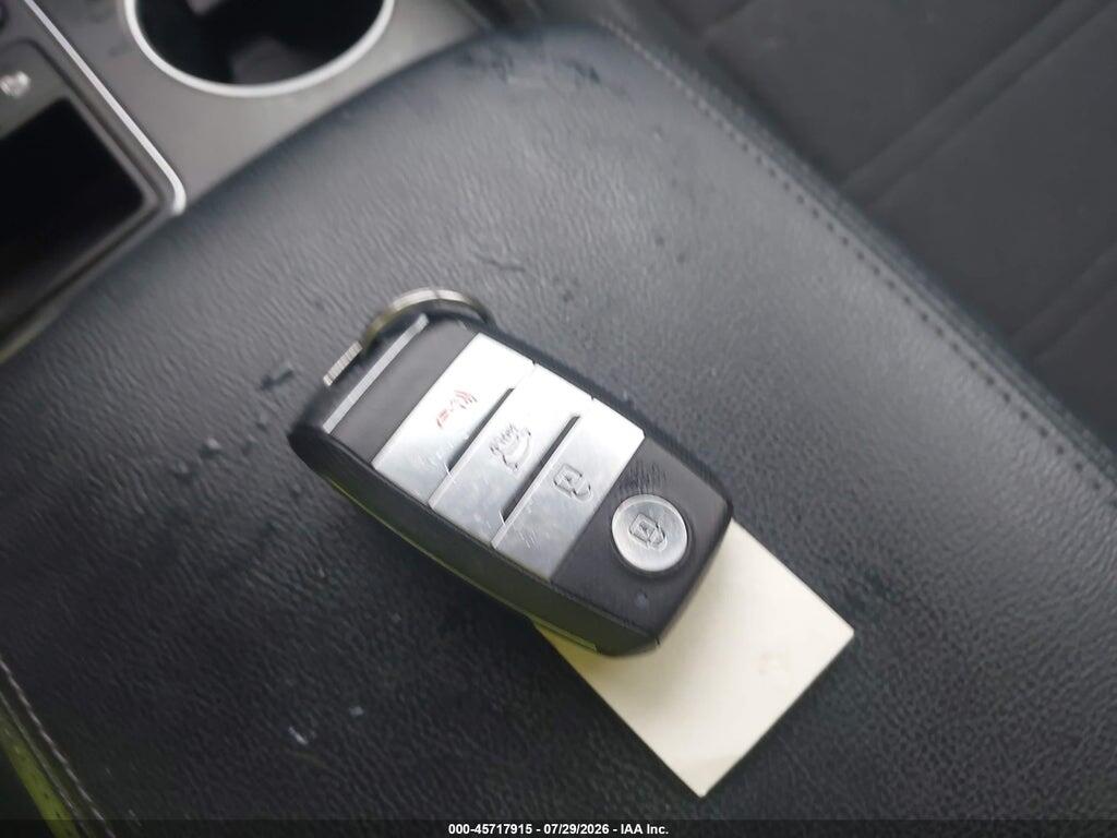 5XYPGDA58LG696908 2020 KIA SORENTO photo no. 11