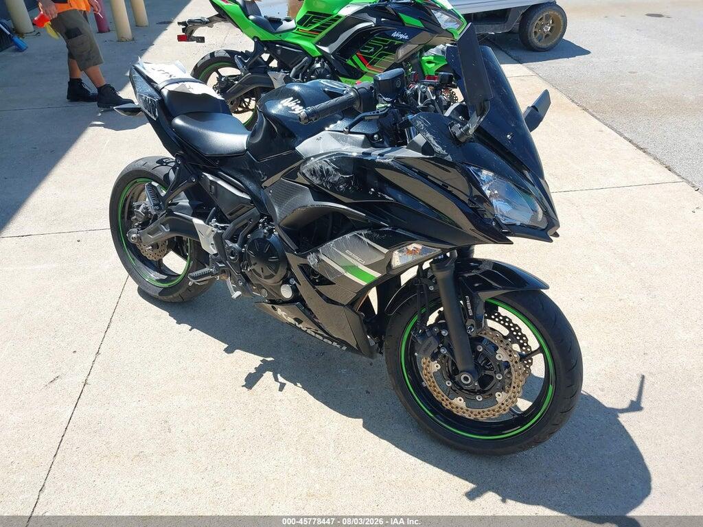 JKAEXEK14KDA30745 2019 KAWASAKI EX650 photo no. 1