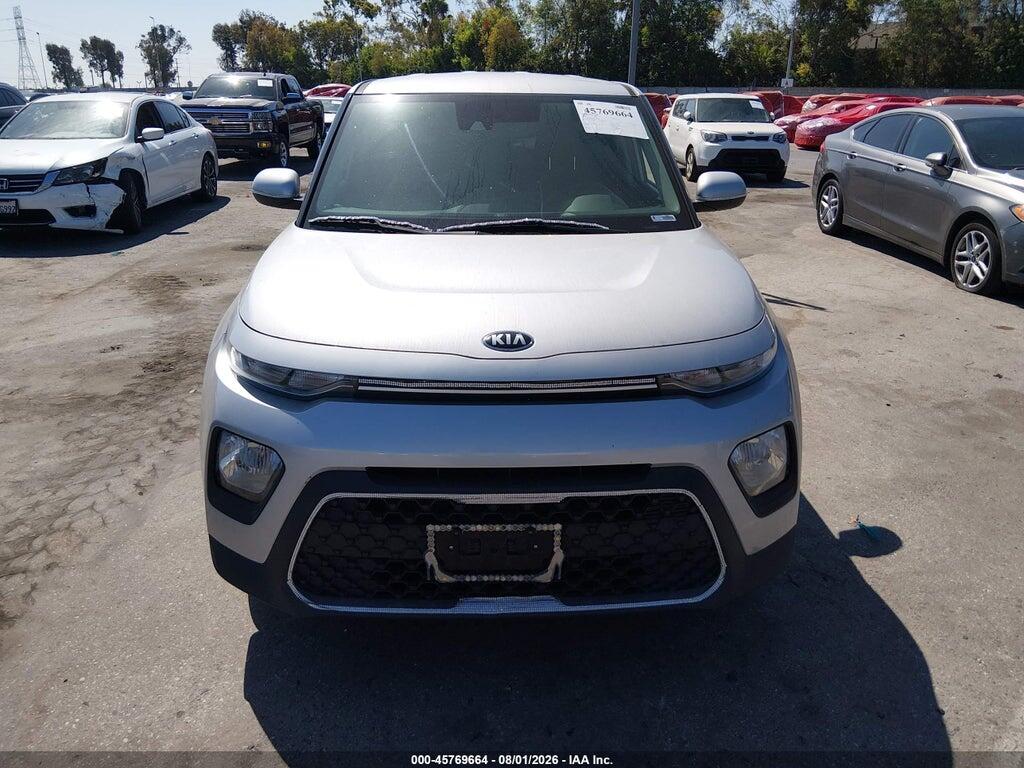 KNDJ23AU2L7028041 2020 KIA SOUL photo no. 12