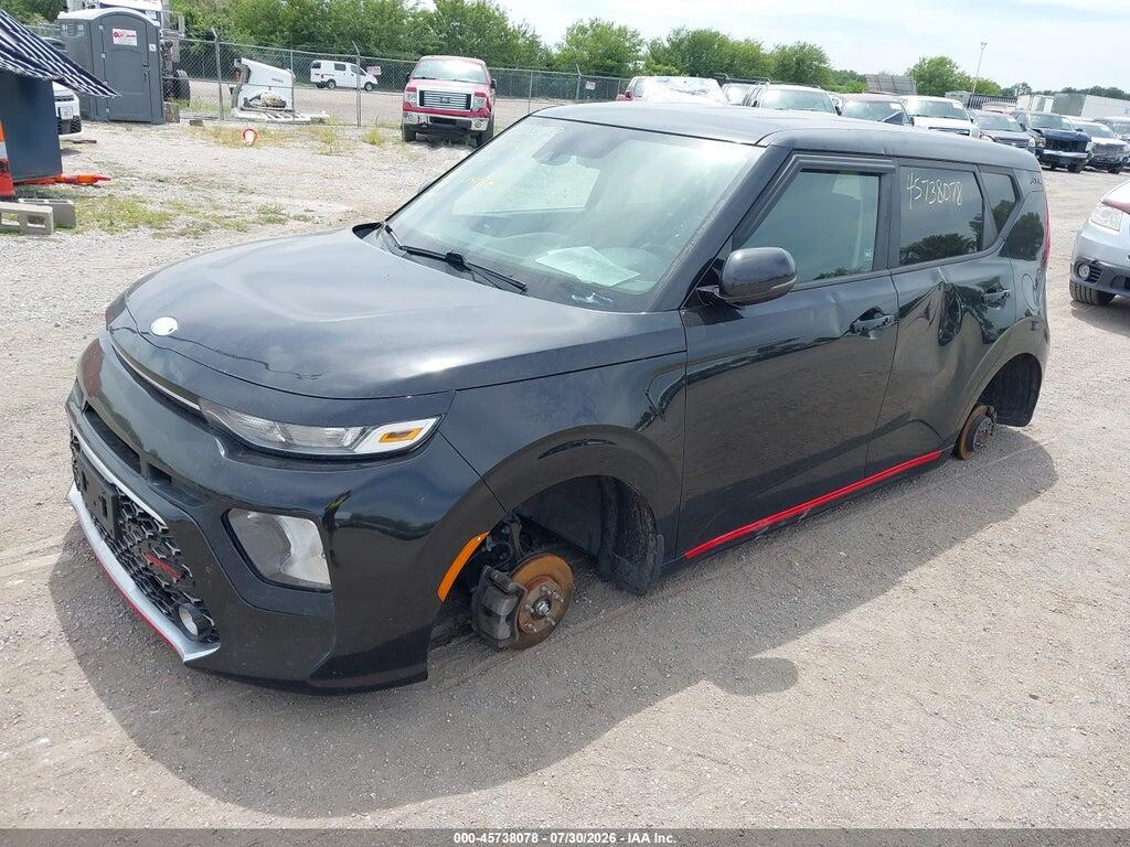 KNDJ63AUXL7016742 2020 KIA SOUL photo no. 2