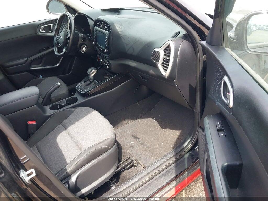KNDJ63AUXL7016742 2020 KIA SOUL photo no. 5