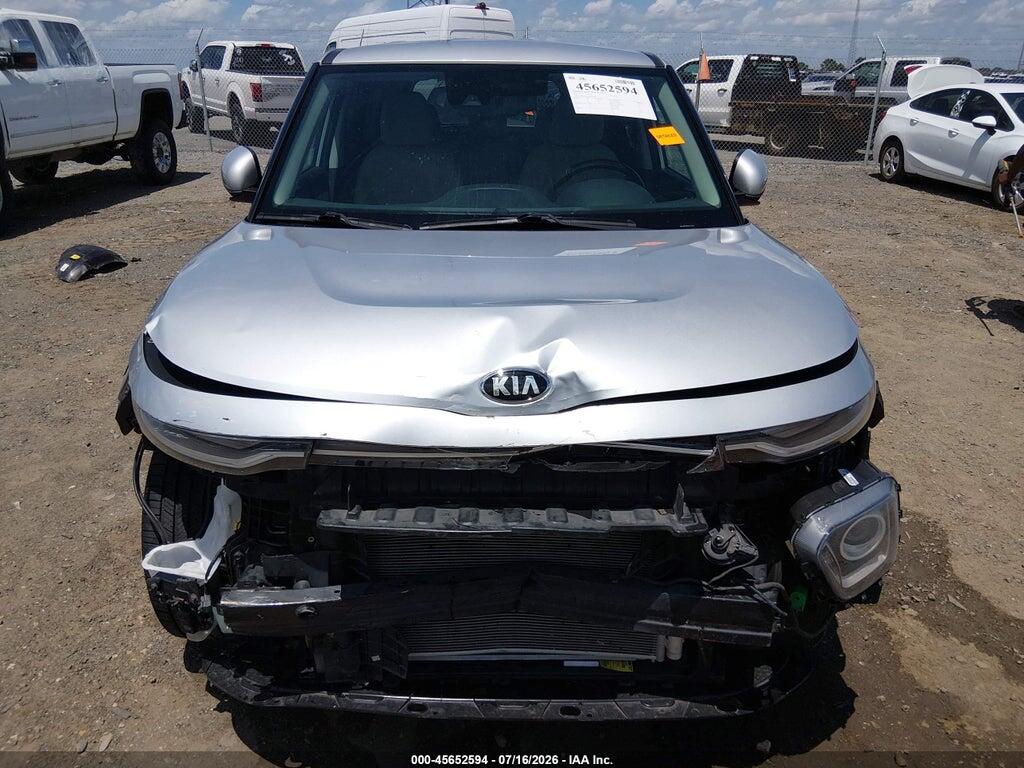 KNDJ33AU0L7102697 2020 KIA SOUL photo no. 6