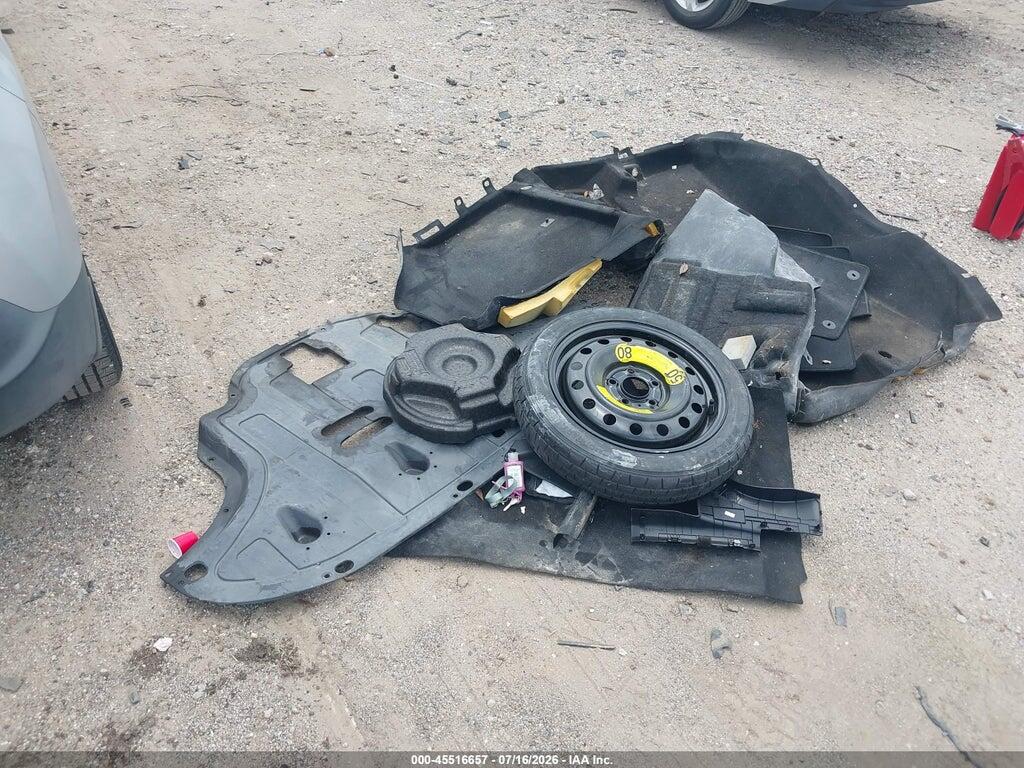 KNDJ23AUXL7044195 2020 KIA SOUL photo no. 12