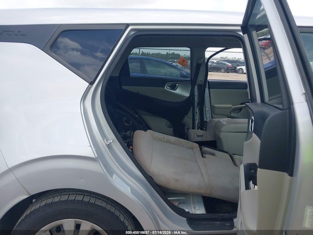 KNDJ23AUXL7044195 2020 KIA SOUL photo no. 8