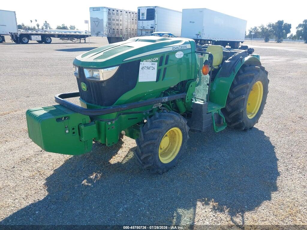 1AT5090GPJN407239 2018 JOHN DEERE 5090 photo no. 2