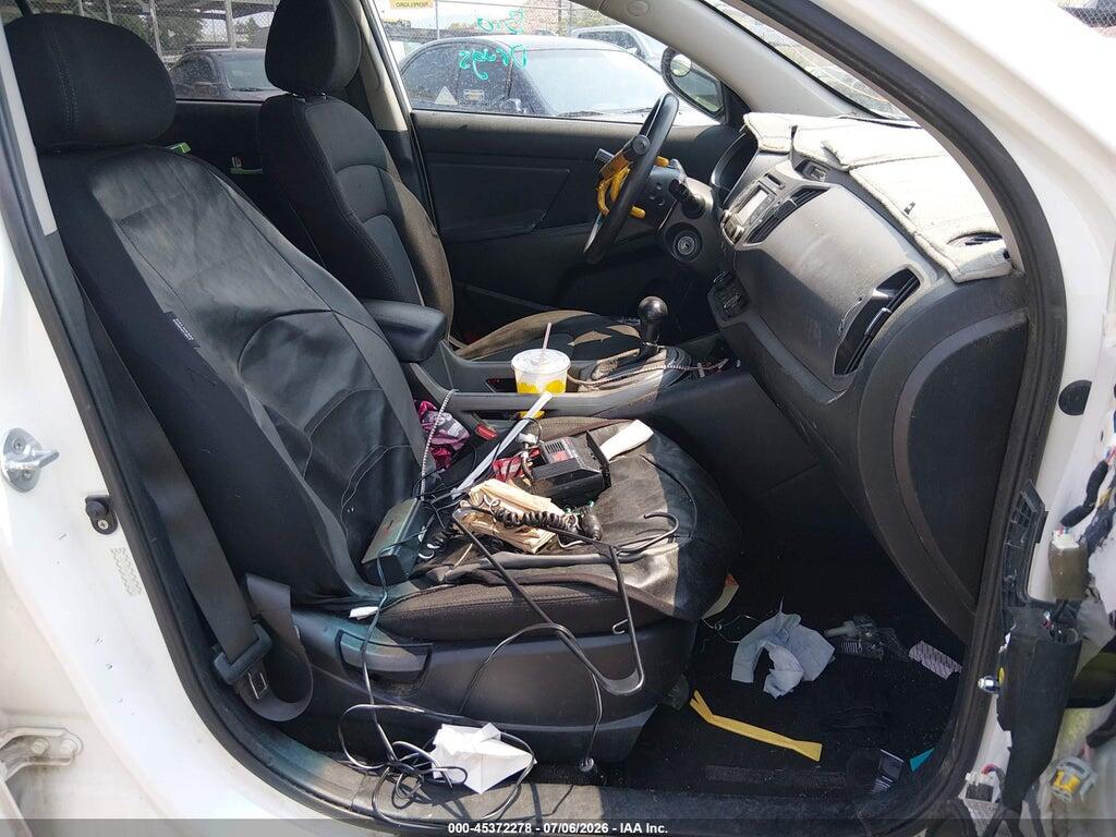 KNDPBCAC4F7710408 2015 KIA SPORTAGE photo no. 5