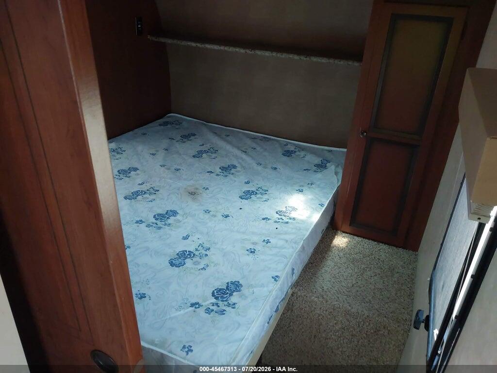 4X4TPAC25DN015687 2013 PALOMINO 5TH WHEEL photo no. 5