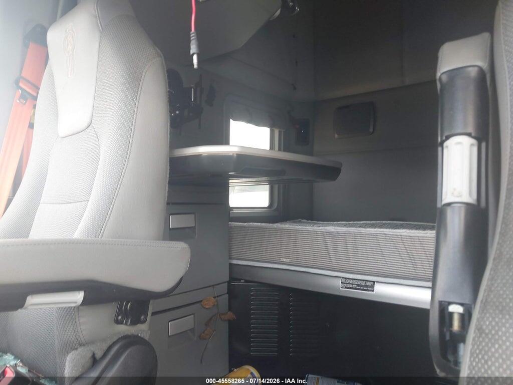 1XKYD49X1KJ314059 2019 KENWORTH T680 photo no. 7