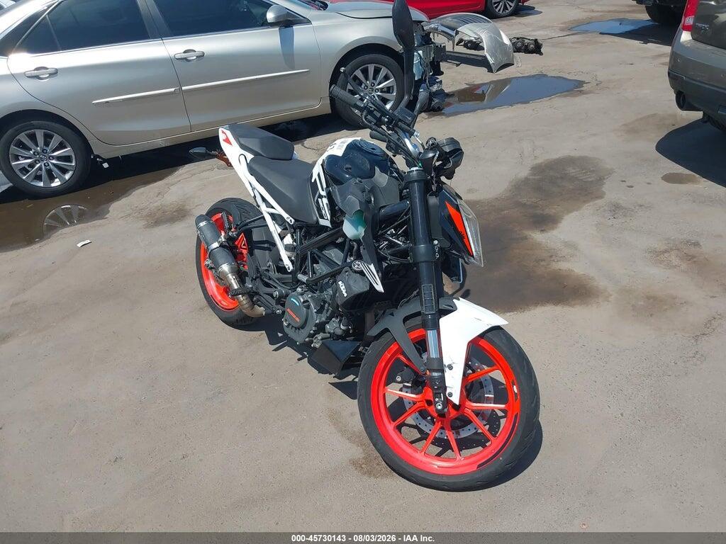 2020 KTM 200 MD2JPC409LC018084