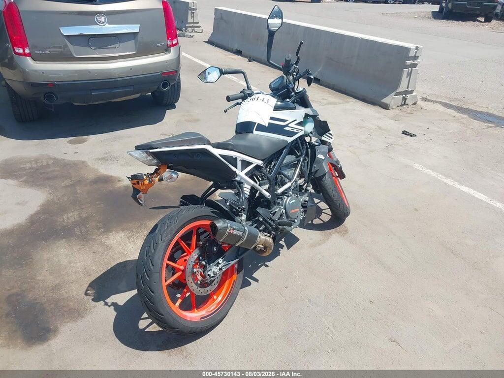 MD2JPC409LC018084 2020 KTM 200 photo no. 4