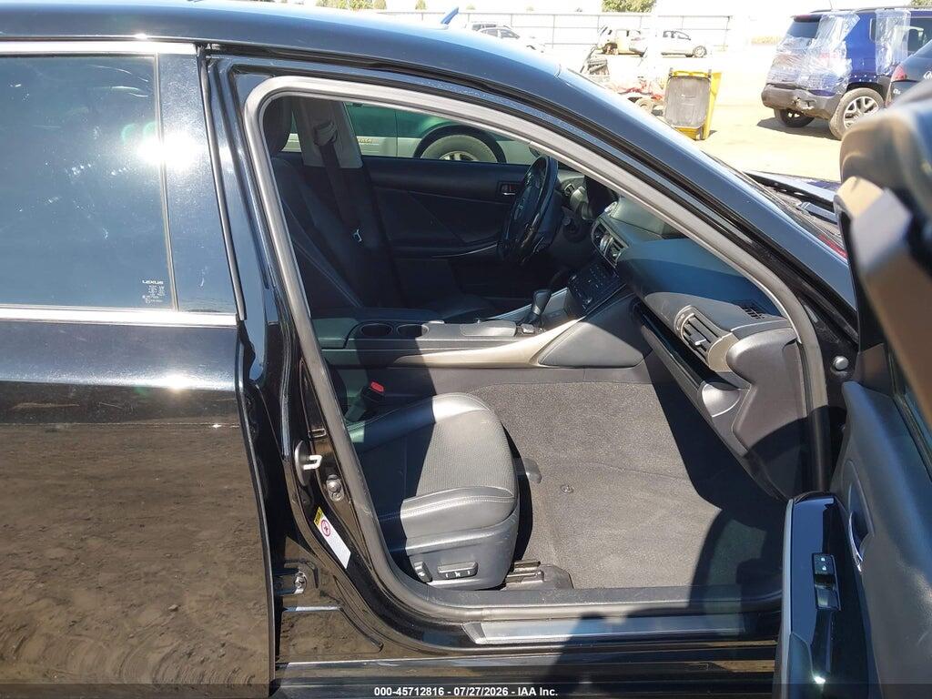 JTHCF1D28F5022819 2015 LEXUS IS 250 photo no. 5