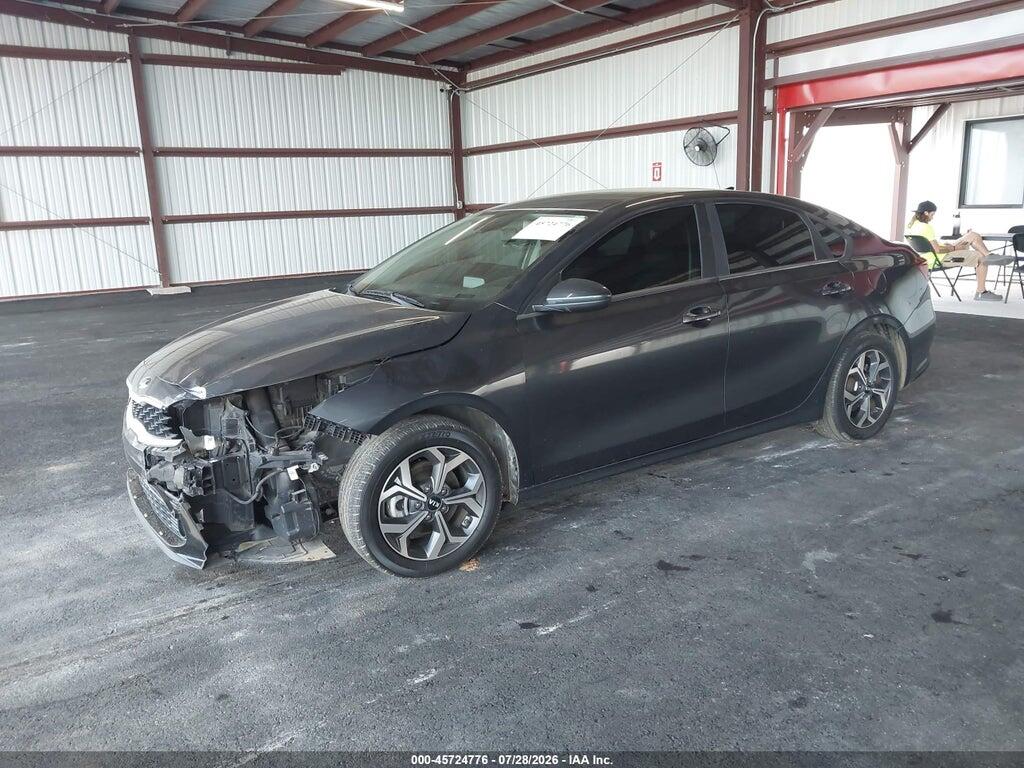 3KPF24AD4KE008240 2019 KIA FORTE photo no. 2