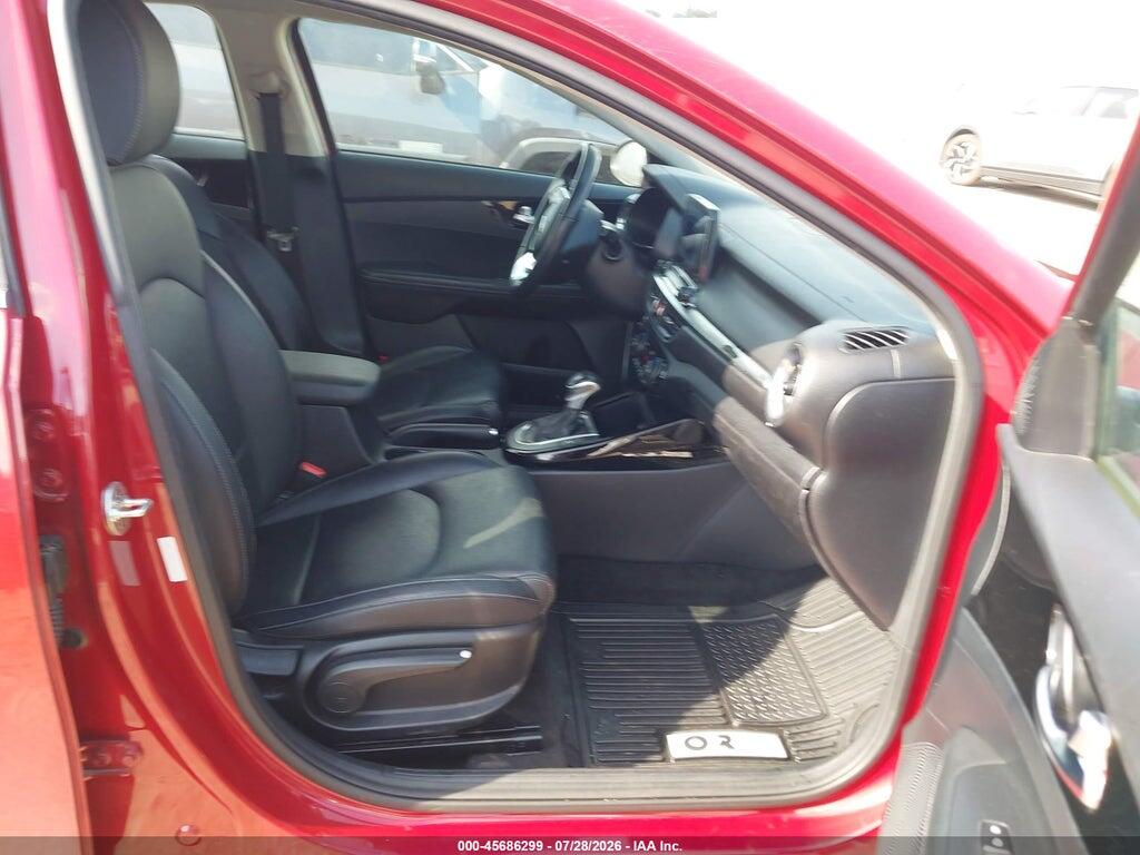 3KPF54AD6KE030652 2019 KIA FORTE photo no. 5