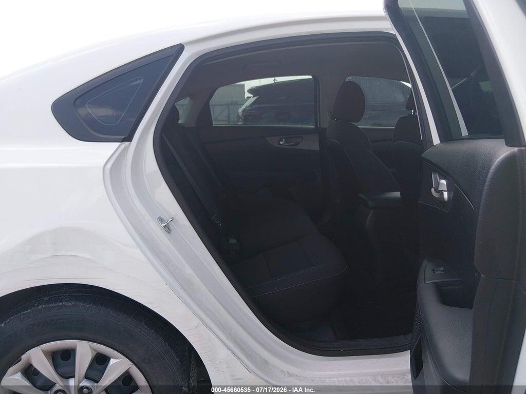 3KPF24AD0KE091472 2019 KIA FORTE photo no. 8
