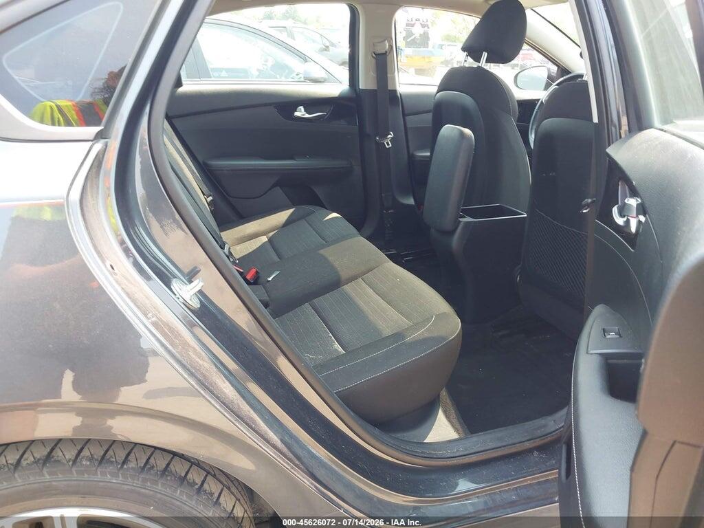3KPF34AD3KE050816 2019 KIA FORTE photo no. 8