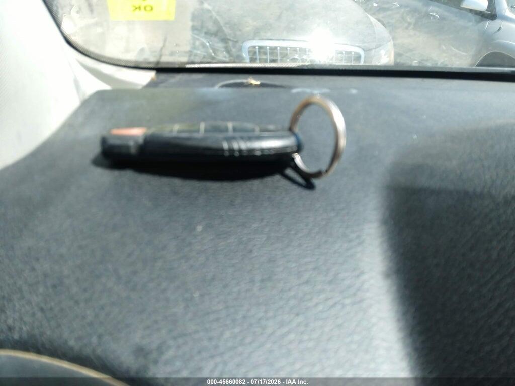 2C4RRGAG3DR637686 2013 RAM CARGO photo no. 11