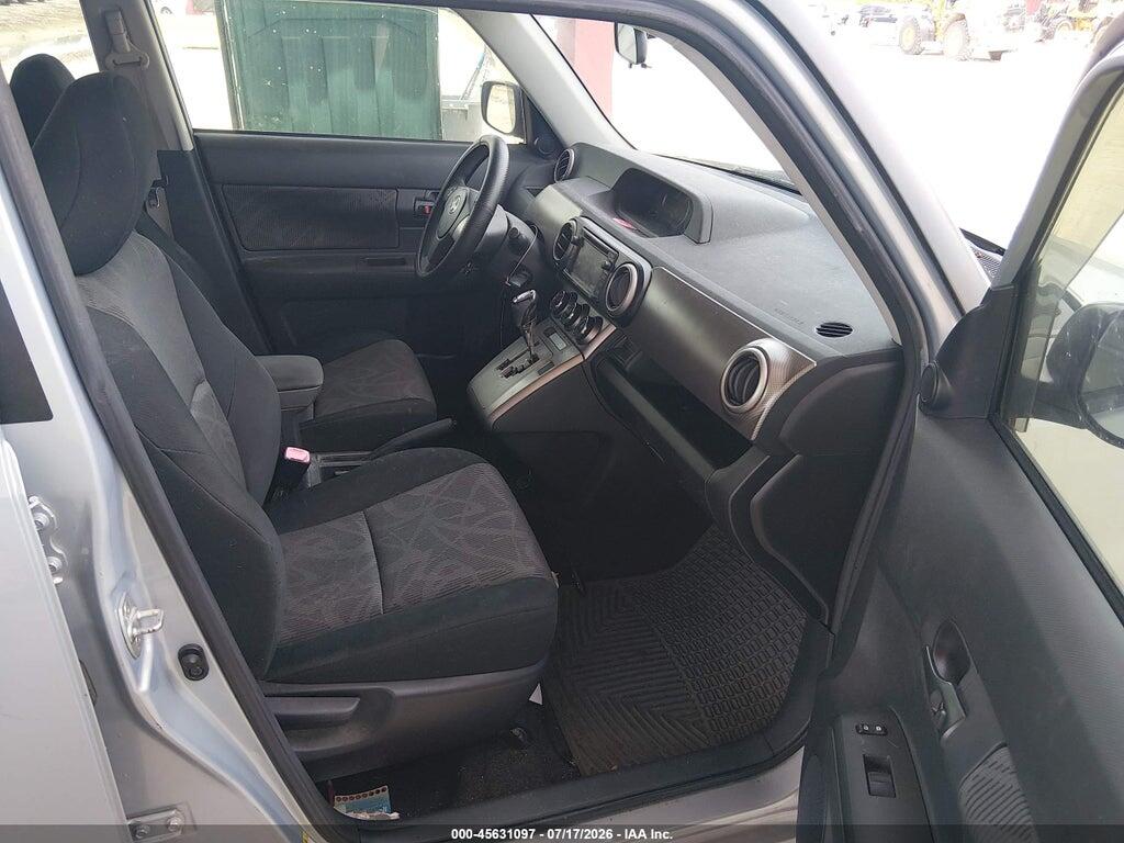JTLZE4FE0DJ038853 2013 SCION XB photo no. 5