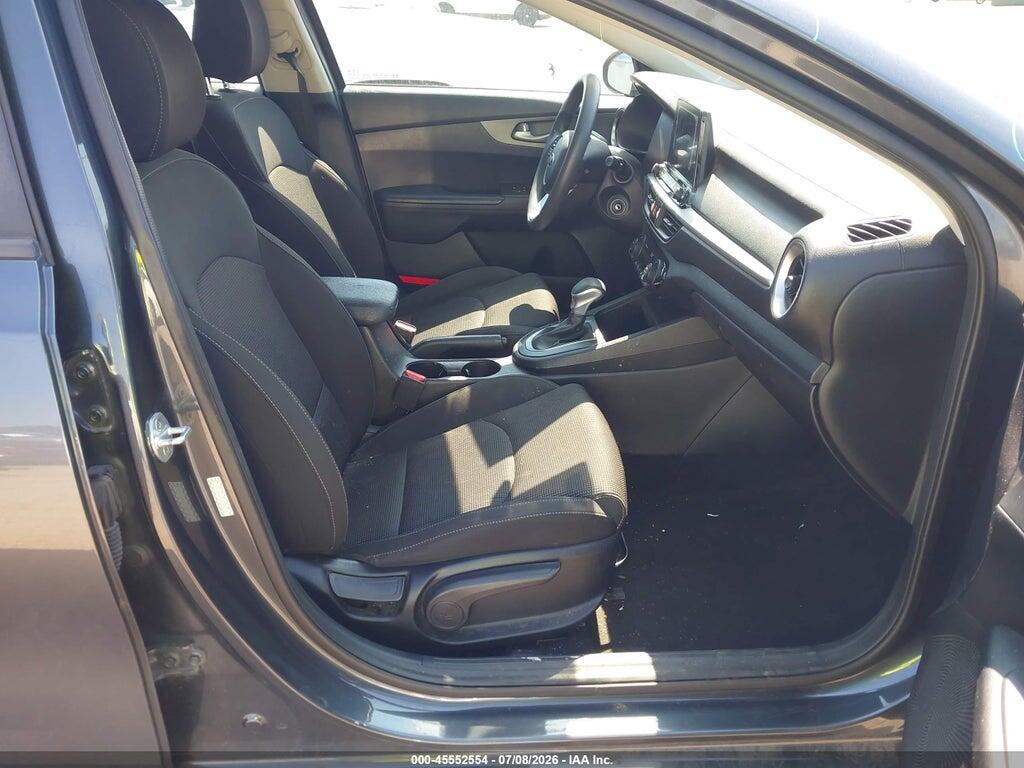 3KPF24AD0KE092721 2019 KIA FORTE photo no. 5