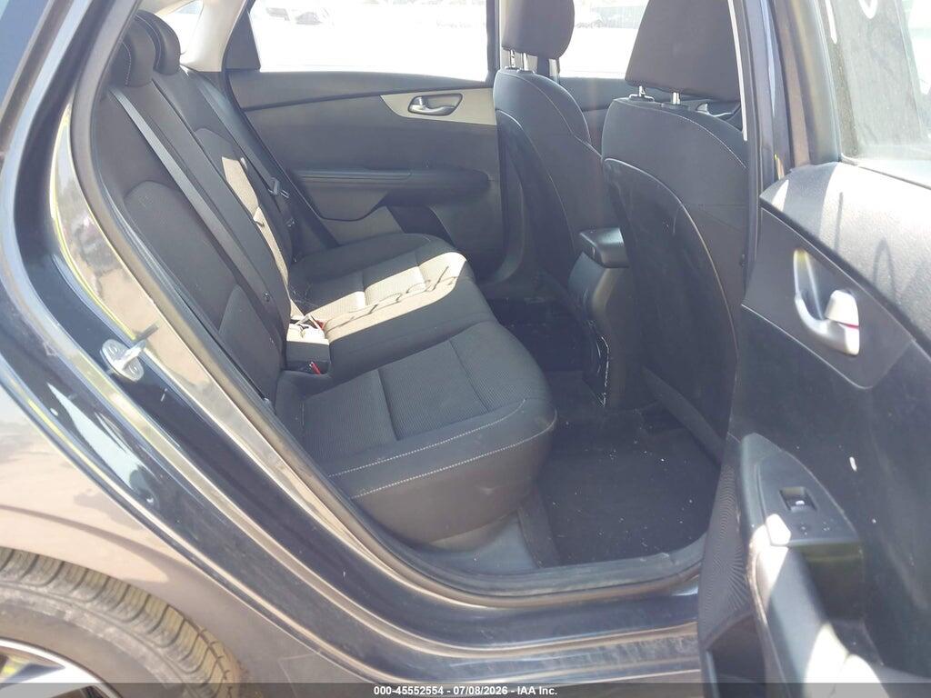 3KPF24AD0KE092721 2019 KIA FORTE photo no. 8