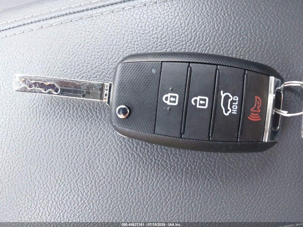KNDCB3LCXK5299470 2019 KIA NIRO photo no. 11