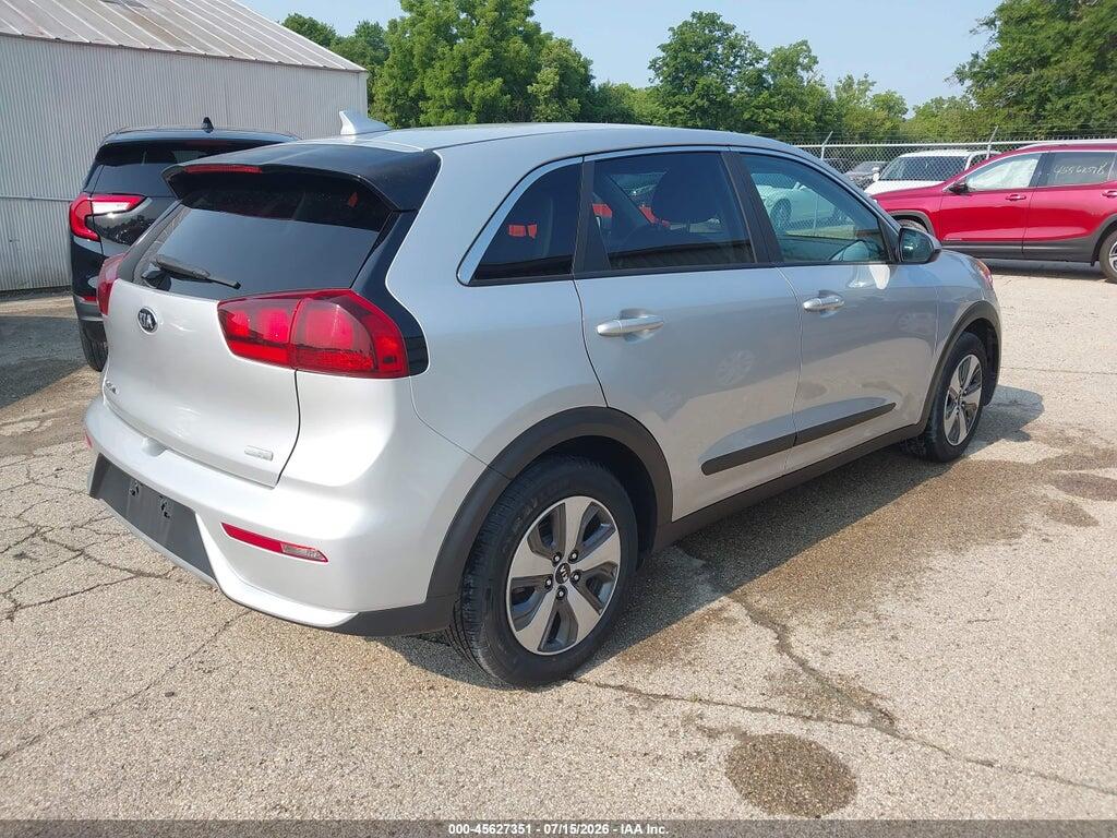 KNDCB3LCXK5299470 2019 KIA NIRO photo no. 4