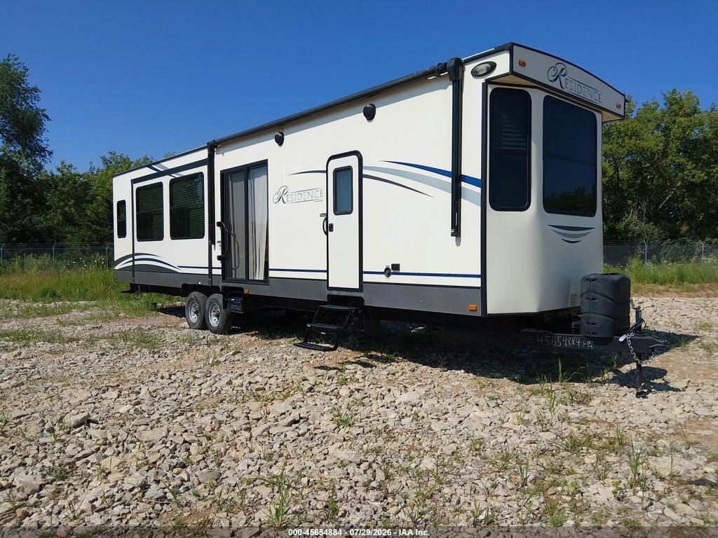 4YDT40124JW160265 2018 KEYSTONE RV KEYSTONE photo no. 1