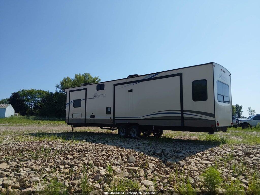4YDT40124JW160265 2018 KEYSTONE RV KEYSTONE photo no. 3