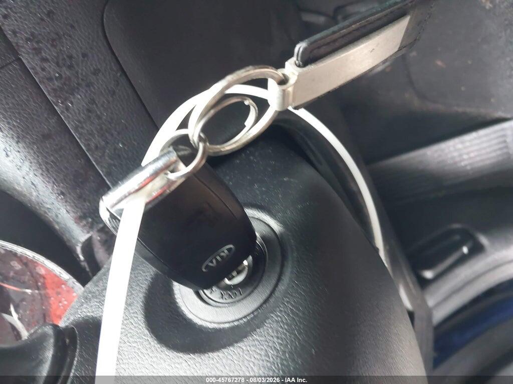 3KPFK4A71JE226788 2018 KIA FORTE photo no. 10